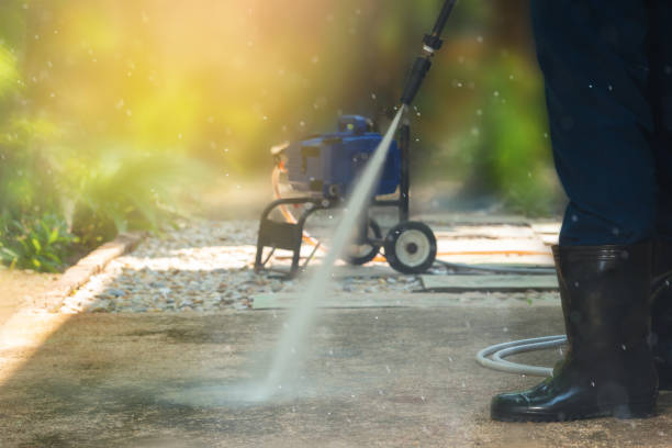 Best Gutter Cleaning  in Plano, IL